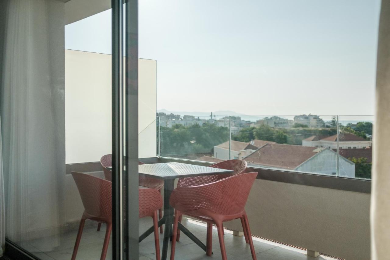 Appartement Sky-High 70Sqm Penthouse W. Stunning Views - 05 à La Canée Extérieur photo