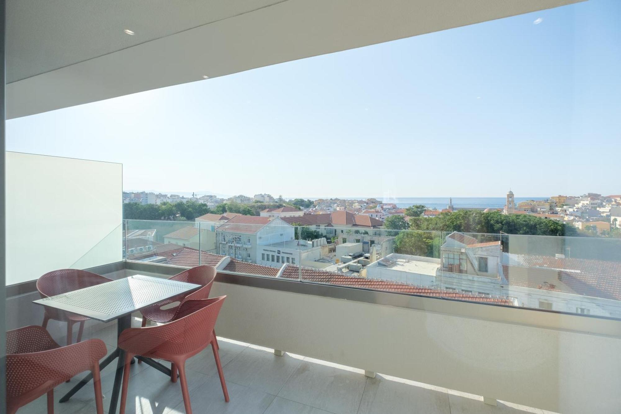 Appartement Sky-High 70Sqm Penthouse W. Stunning Views - 05 à La Canée Extérieur photo
