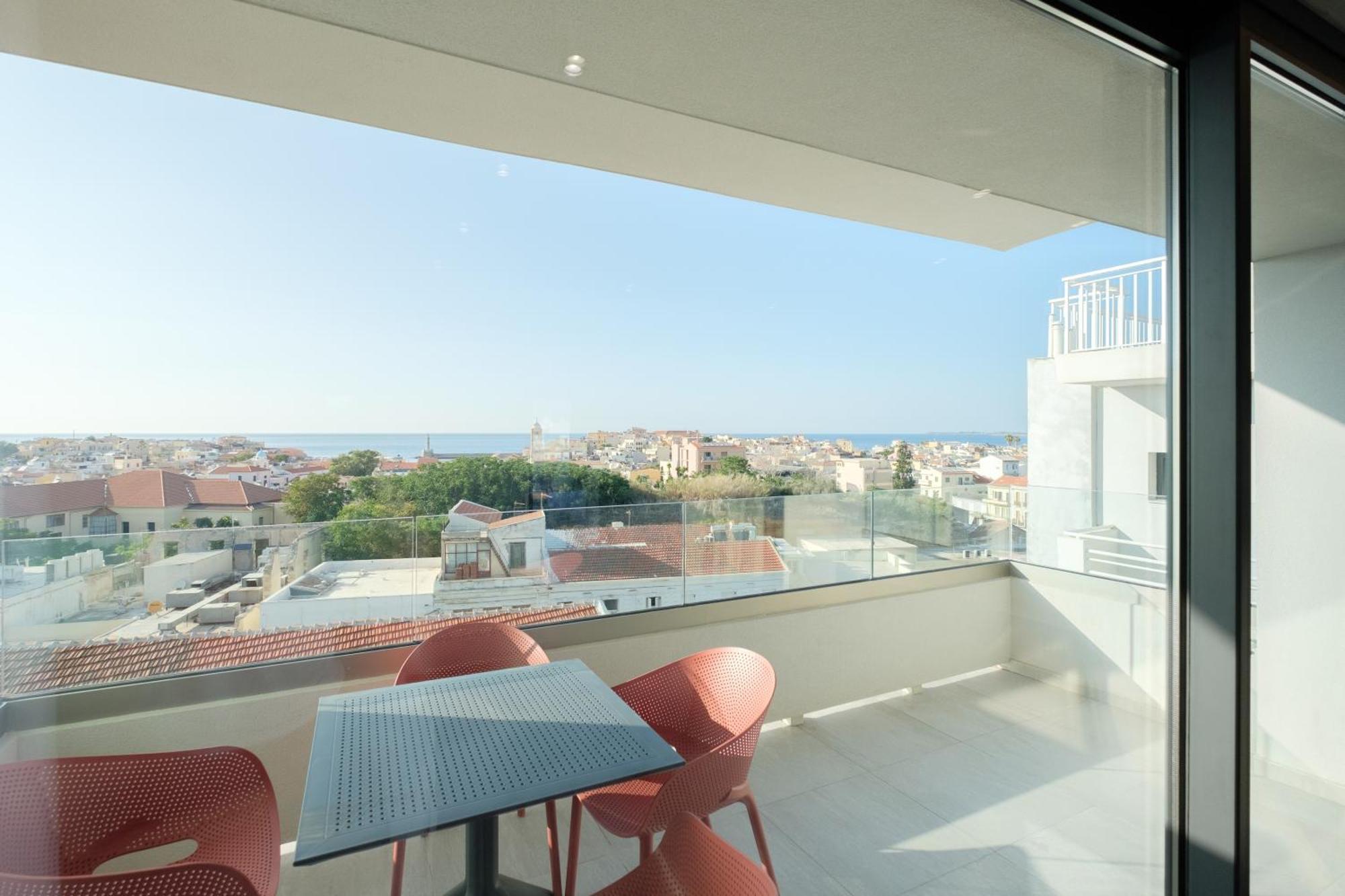 Appartement Sky-High 70Sqm Penthouse W. Stunning Views - 05 à La Canée Extérieur photo